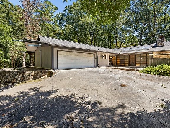 5th image of 1510 W Wesley Rd NW #155