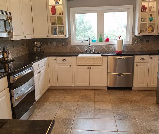 2nd image of 8708 Oak Leaf Dr