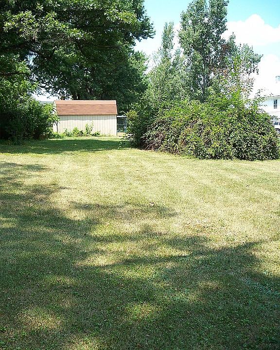 Back of the property & shed