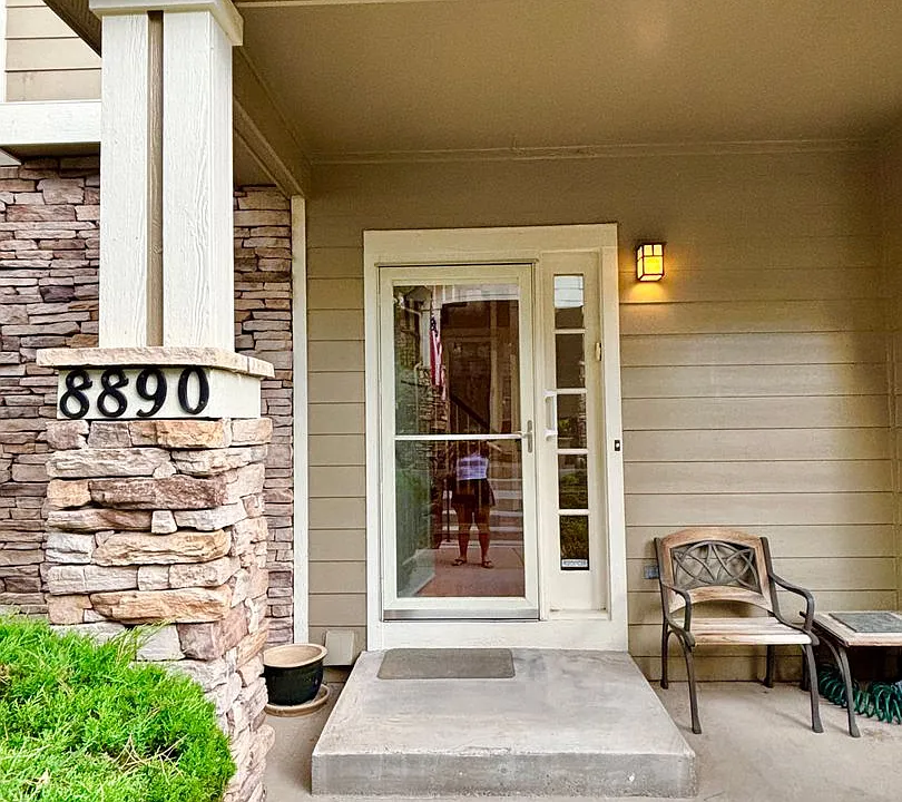 8890 Tappy Toorie Cir