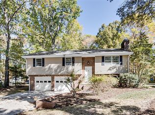 2048 Heritage Ct, Asheboro, NC 27203