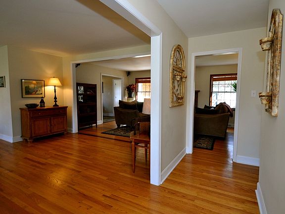 4th image of 7001 Heatherford Dr