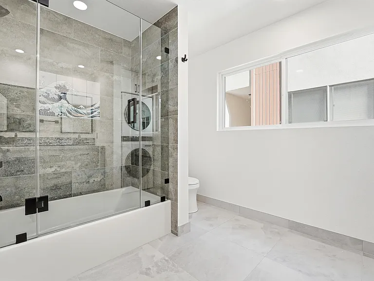 214 Avenida Cabrillo — Photo 15