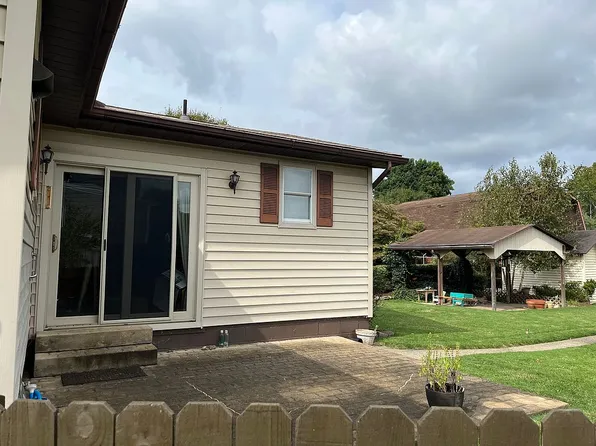 507 Poplar Ave, Williamstown, WV 26187