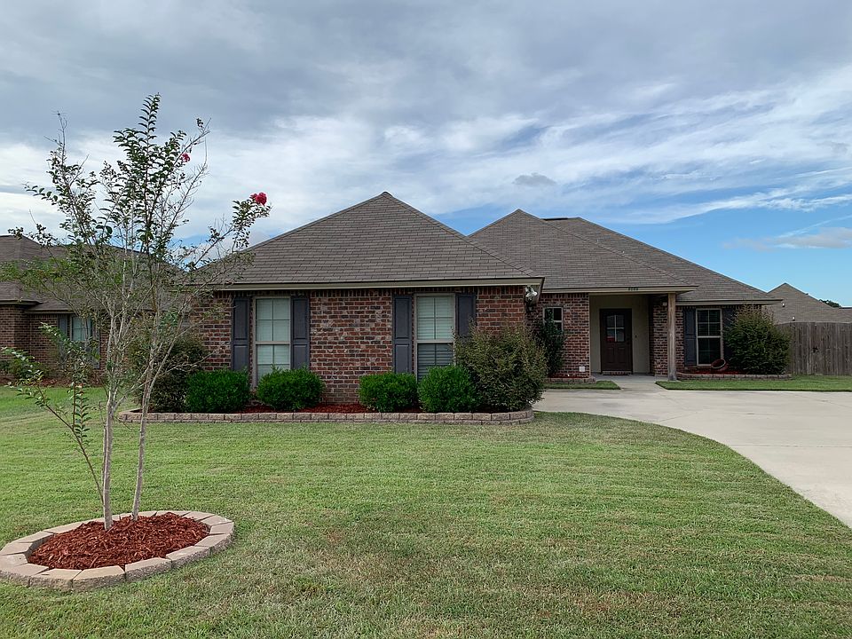 1st image of 9209 Cypress Lake Dr