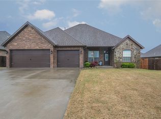 3809 SW Cornerstone Rd, Bentonville, AR 72712