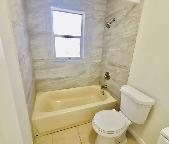 320 S Grosse Ave #B — Photo 17