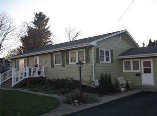 304 S East Ave, Baxter, IA 50028