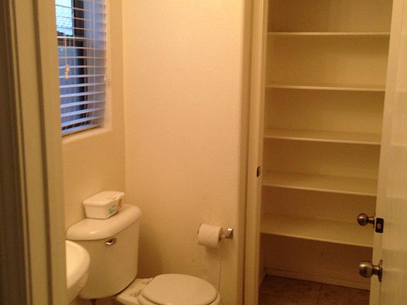 2nd image of 9748 Villa La Mora Ave