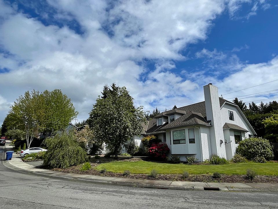 1st image of 13500 SE 24th St