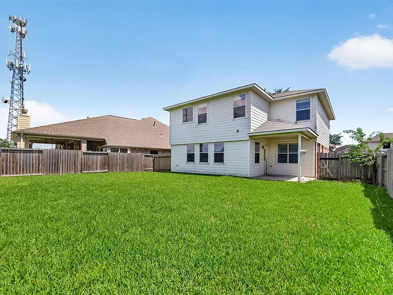 16119 Gavin Ln — Photo 42