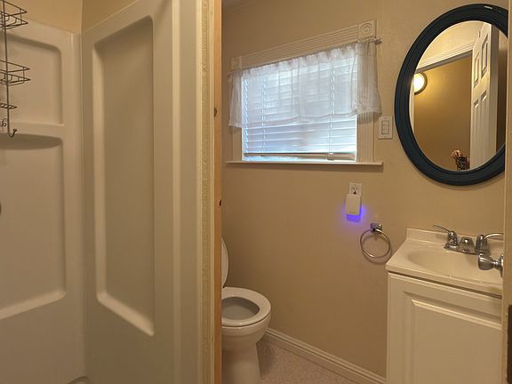 2nd image of 709 Charles St