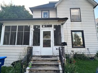 214 College Ave, Dekalb, IL 60115