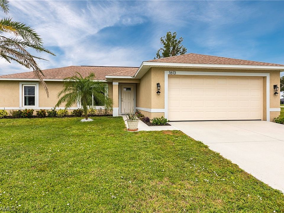 1st image of 1613 SW 26th St
