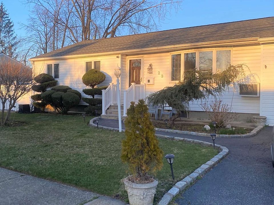 23 Evergreen Place, Deer Park, NY 11729 Zillow