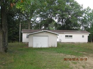 N8491 5th Ave, Westfield, WI 53964