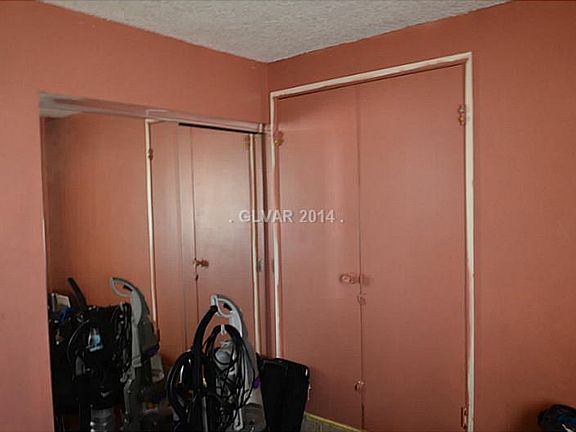 4th image of 3982 Trabuco Dr