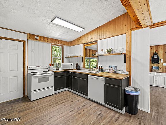 5th image of 20779 S Cave Bay Rd