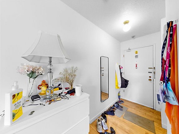 3rd image of 590 Whiting Way #201