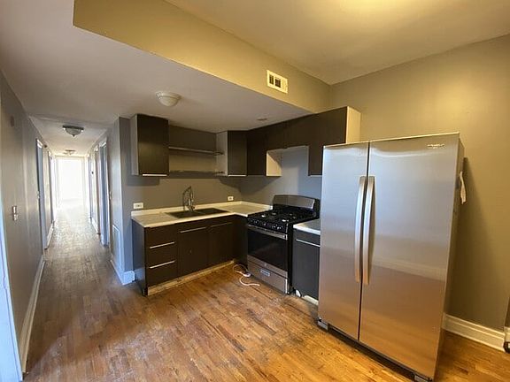 2nd image of 7220 S Wentworth Ave #3N