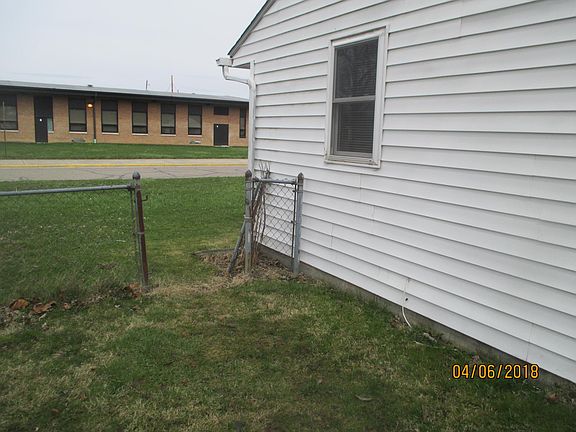 3rd image of 4411 Duchene Ln