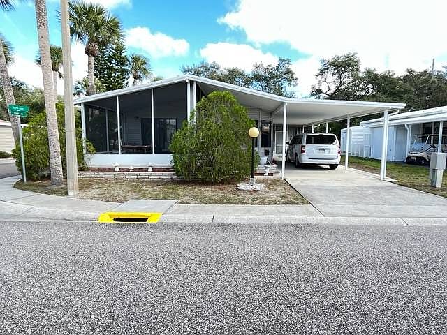 1st image of 842 Egret Ln