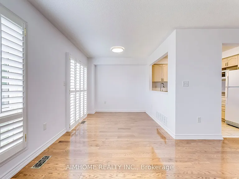 340 Kittridge Rd — Photo 19