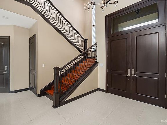 4th image of 5113 Gumwood Ave
