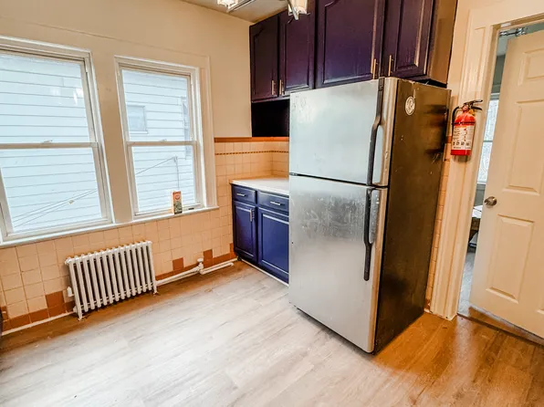 (undisclosed Address), Clifton, NJ 07011