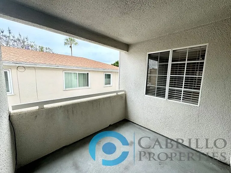 1070 Felspar St #1 — Photo 16