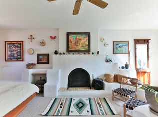 627 Fairway Rd NW, Albuquerque, NM 87107