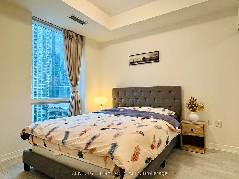 28 Freeland St #803 — Photo 22