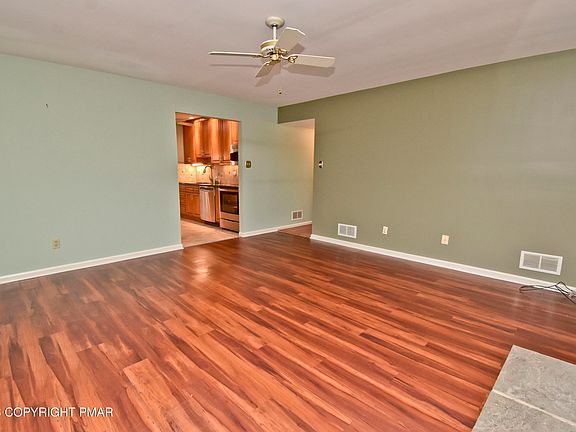 4th image of 5776 Tavistock Ln