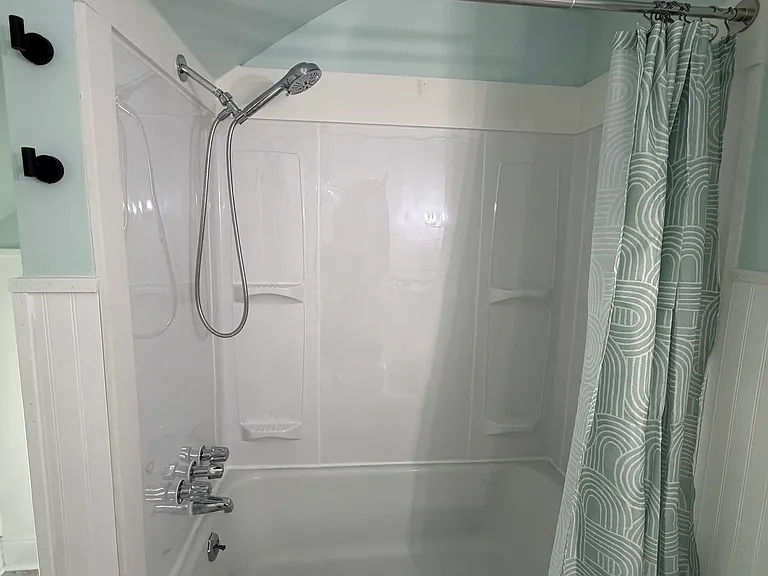 Bathroom Shower with tub