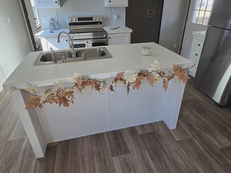 Hermosa Estates — Photo 36