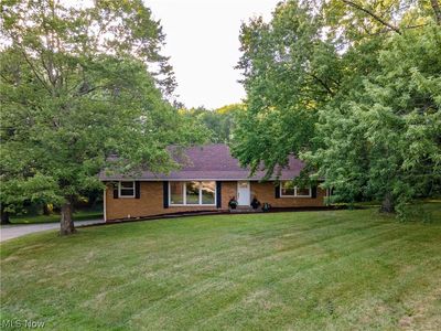5823 Glyn Dr NW, North Canton, OH, 44720