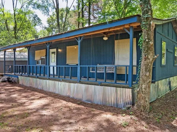 512 Oakview Dr, Como, MS 38619