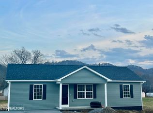 347 Green Acres Rd, Maynardville, TN 37807