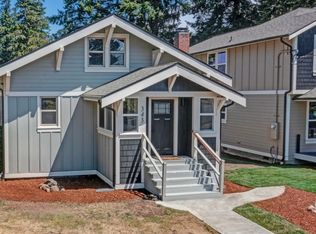 343 Golden Gate Ave, Fircrest, WA 98466
