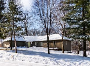 7321 114th St W, Bloomington, MN 55438