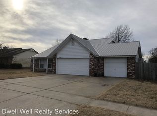 2616 S Lions Ave W, Broken Arrow, OK 74012