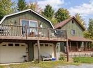 131 Bushnell Rd, Mayfield, NY 12117
