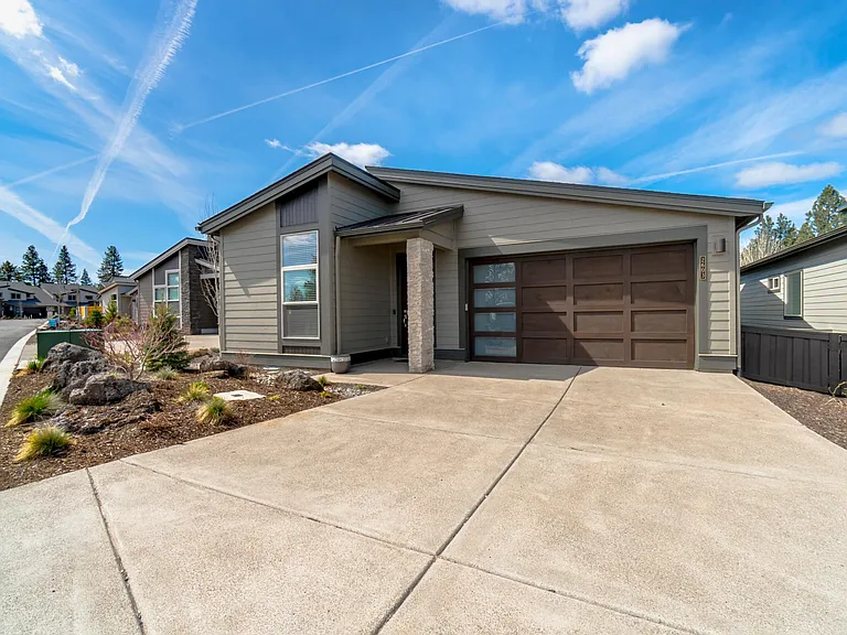 2603 NW Rippling River Ct — Photo 31