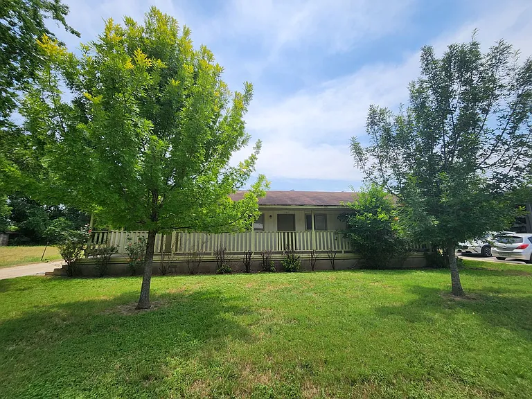163 Richter Ln — Photo 1