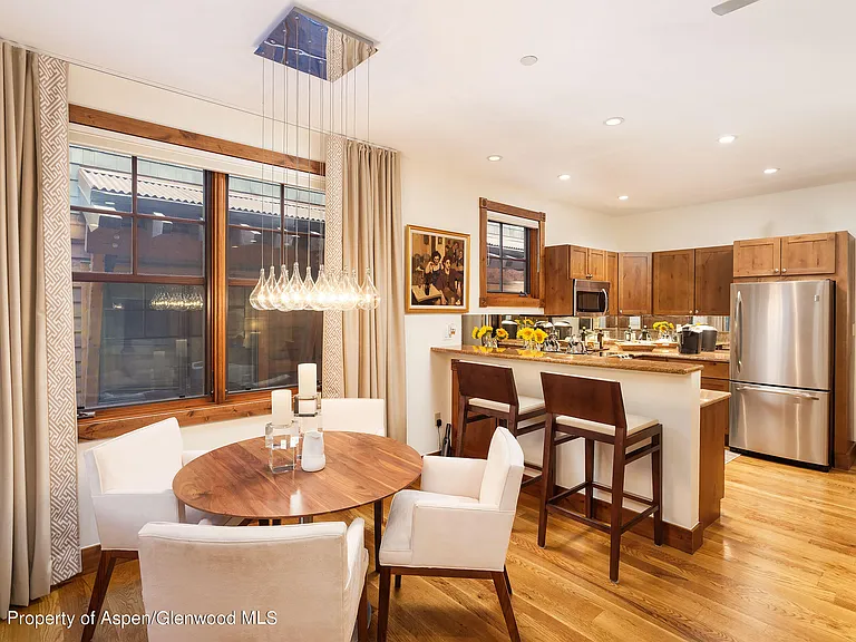 507 W Main St #C-101 — Photo 5