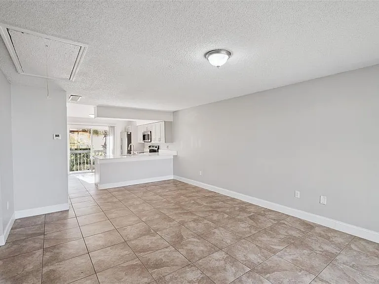 1847 Caralee Blvd #4 — Photo 6