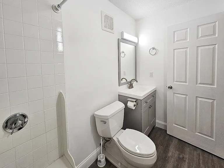 10 Rutledge St #3G — Photo 13