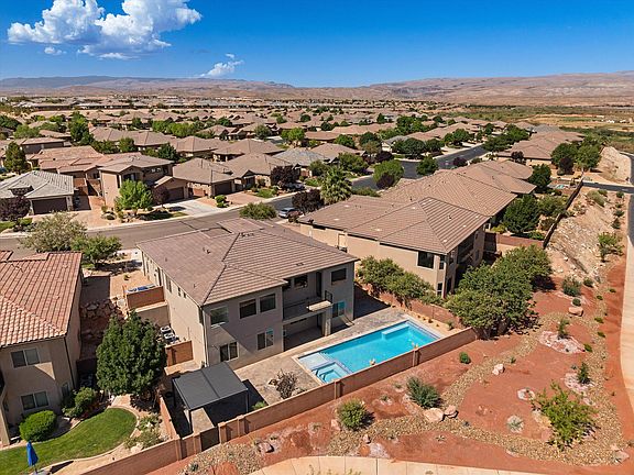 5th image of 836 W Las Colinas Dr