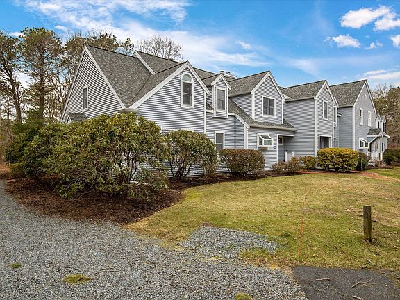 3rd image of 113 Shellback Way UNIT 113