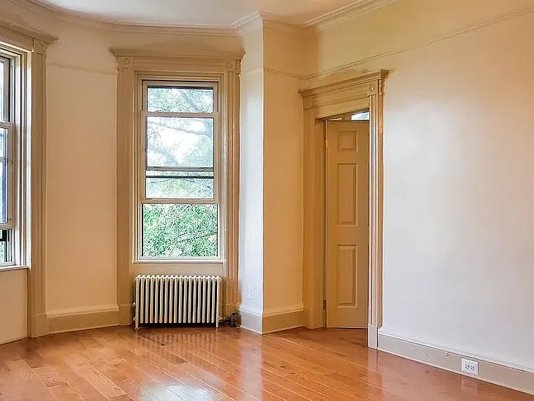 342 8th St #2 — Photo 11